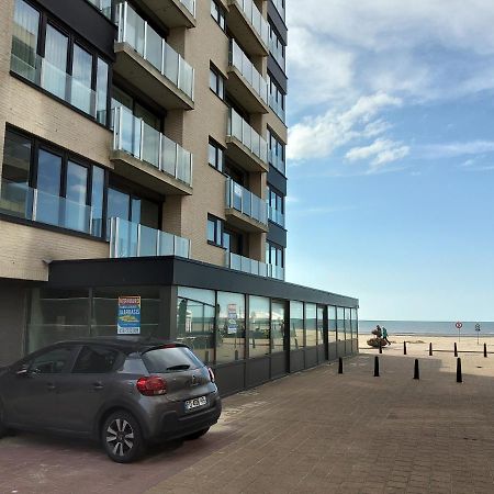 Koksijde Zeedijk La Digue 102 Appartement Met Garage - Lateraal Zeezicht Exterior foto